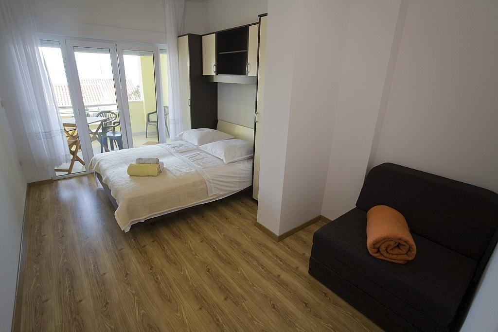 Apartments Rubic Omis Phòng bức ảnh